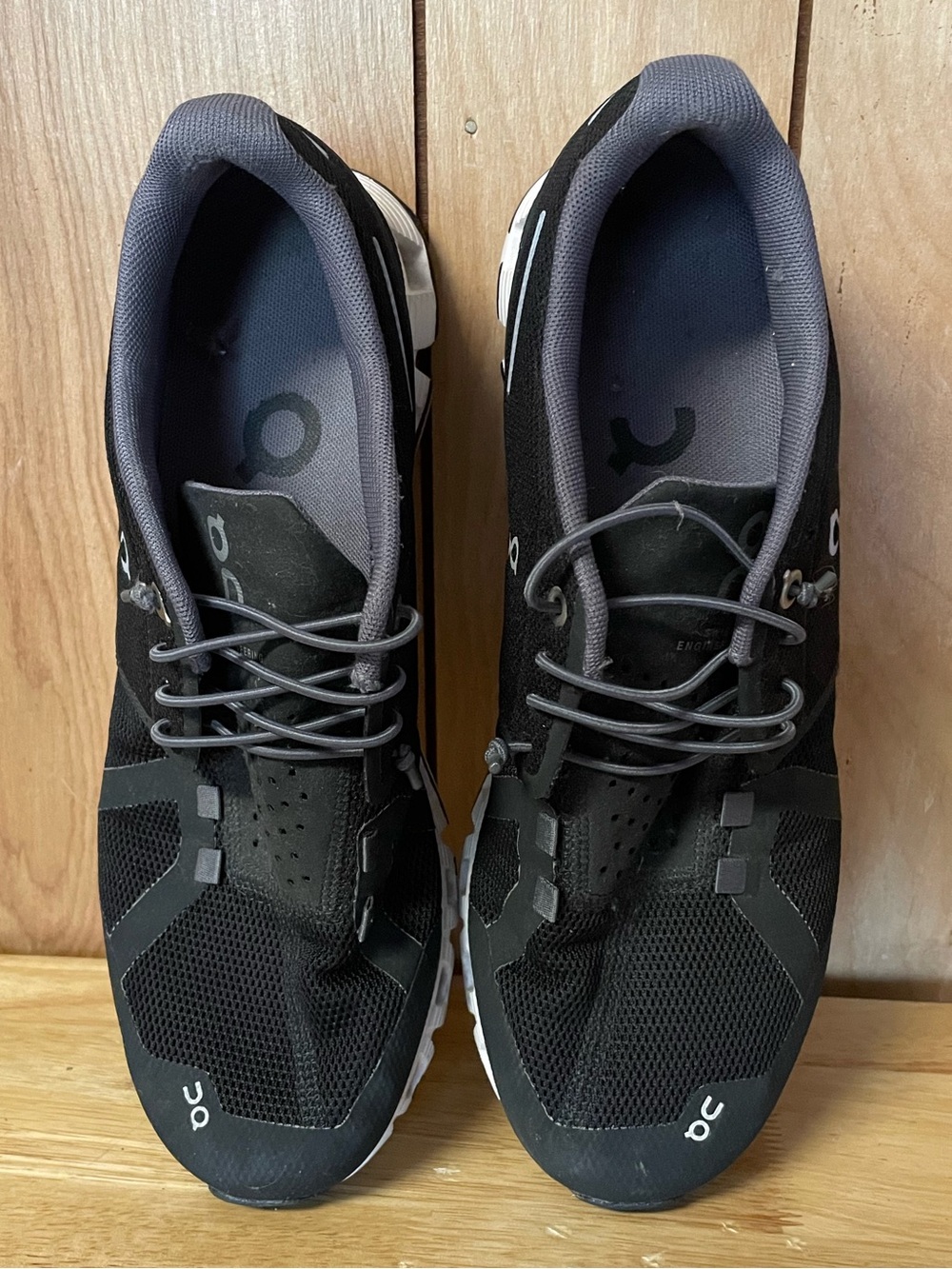 ON CLOUD Women Running Shoes Color Tide Magnet (Black) Size W9.5